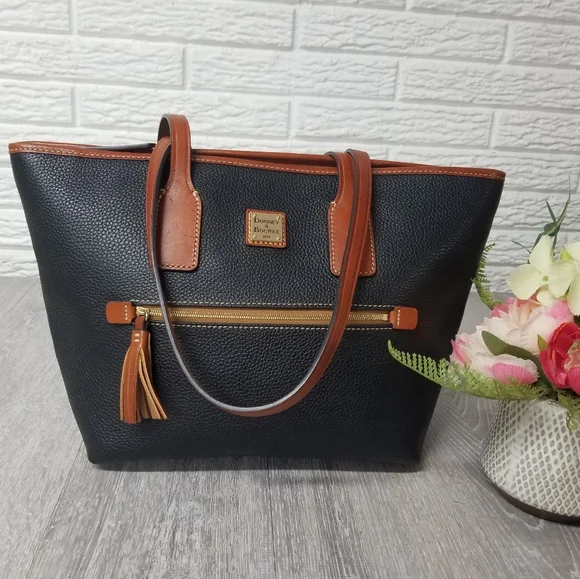 ๐HP๐Dooney & Bourke Pebble Grain Tote - Picture 1 of 16